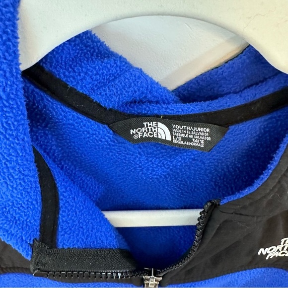 THE NORTH FACE Denali Fleece Jacket Black
Blue Zip Up Size you youth large - Picture 3 of 4